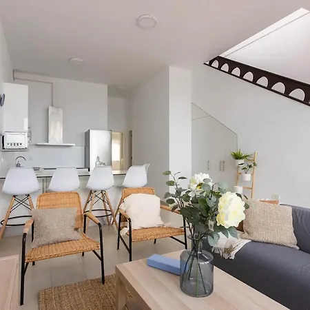 Duplex La Marea * بويرتيتو دو غويمار